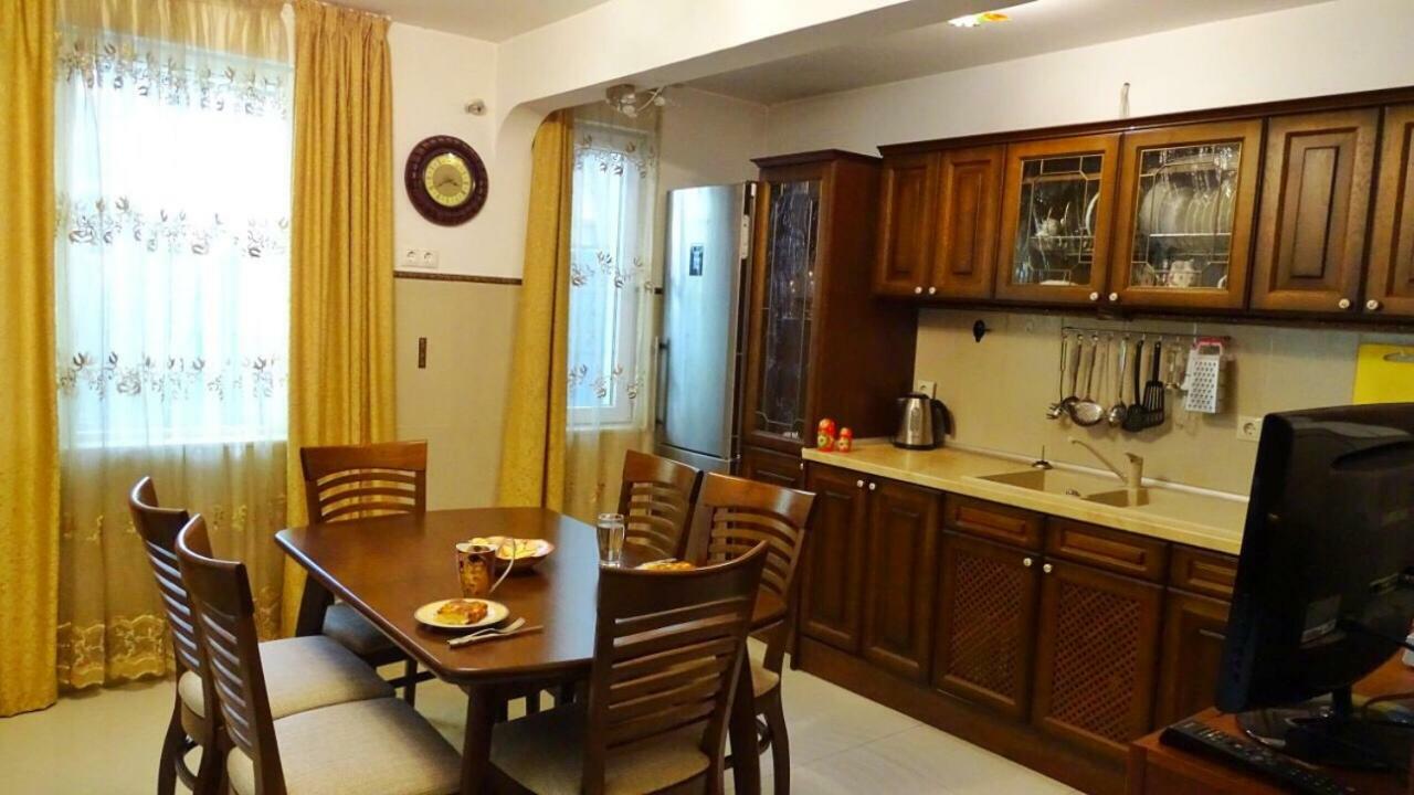 Apartment Kafedral Varna Exterior photo